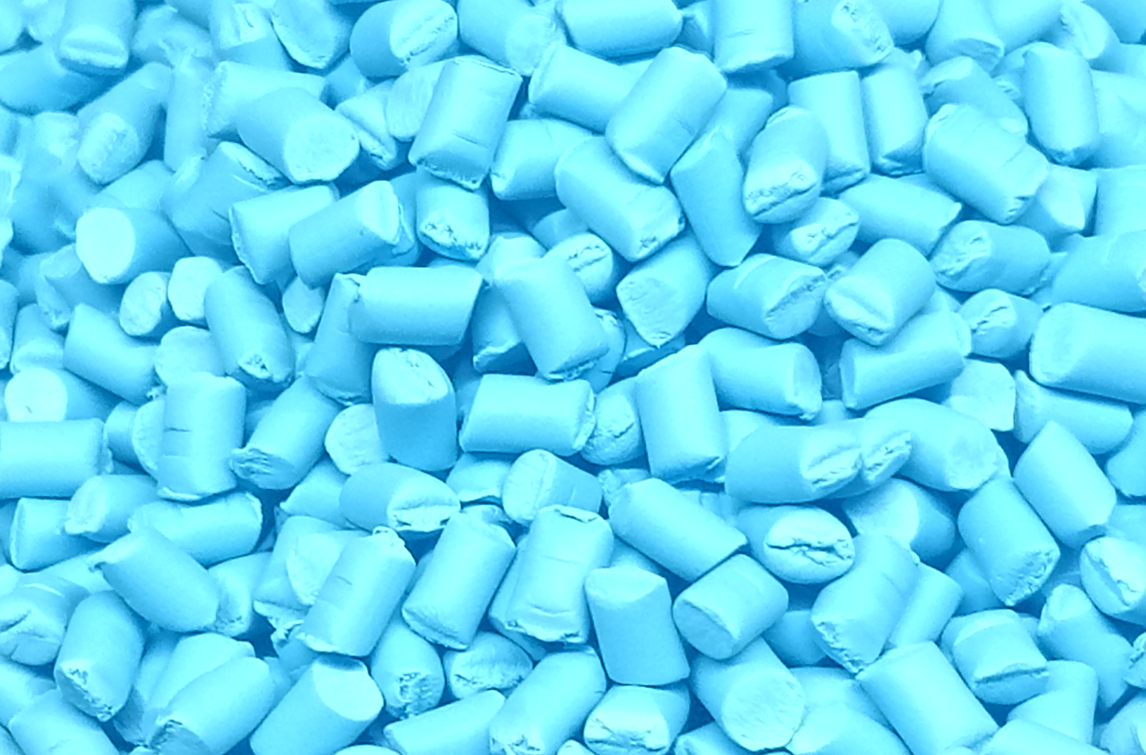 色母廠中的色母主要組成成份有什么呢？